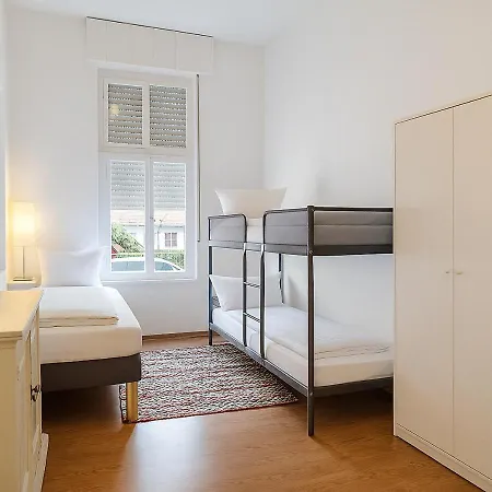 Appartement Charmante In Denkmalgeschuetzter *