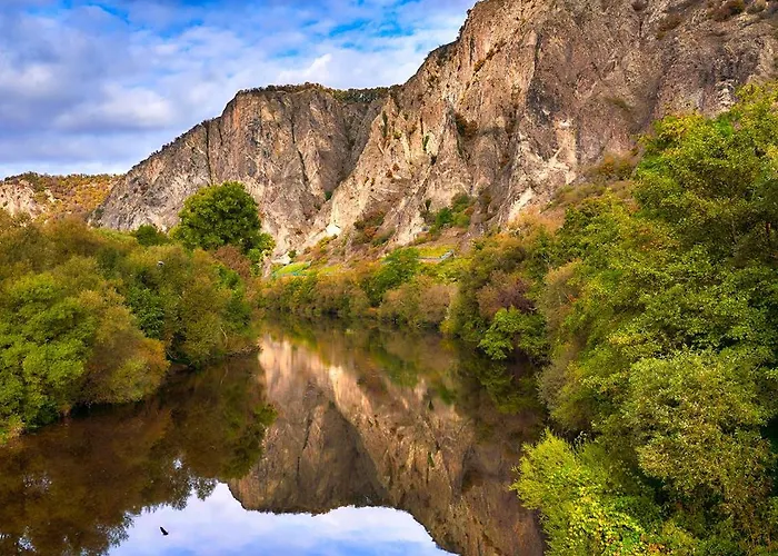 Charmante In Denkmalgeschuetzter 巴特克罗伊茨纳赫